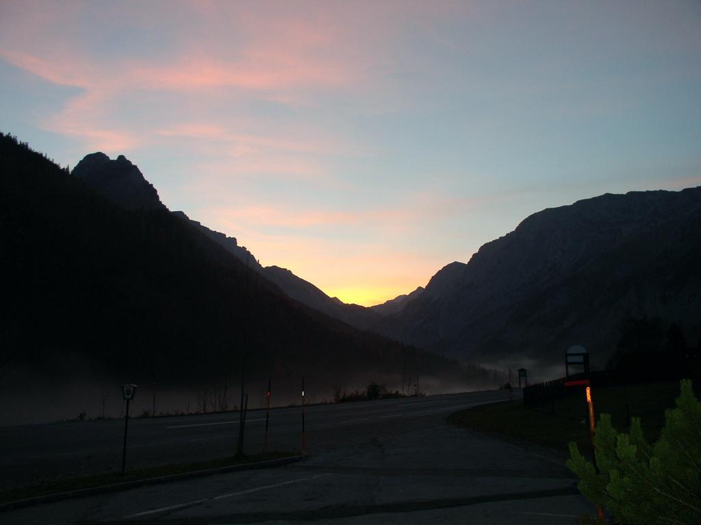 Fruehstueckspension Seeberghof Seewiesen Bagian luar foto